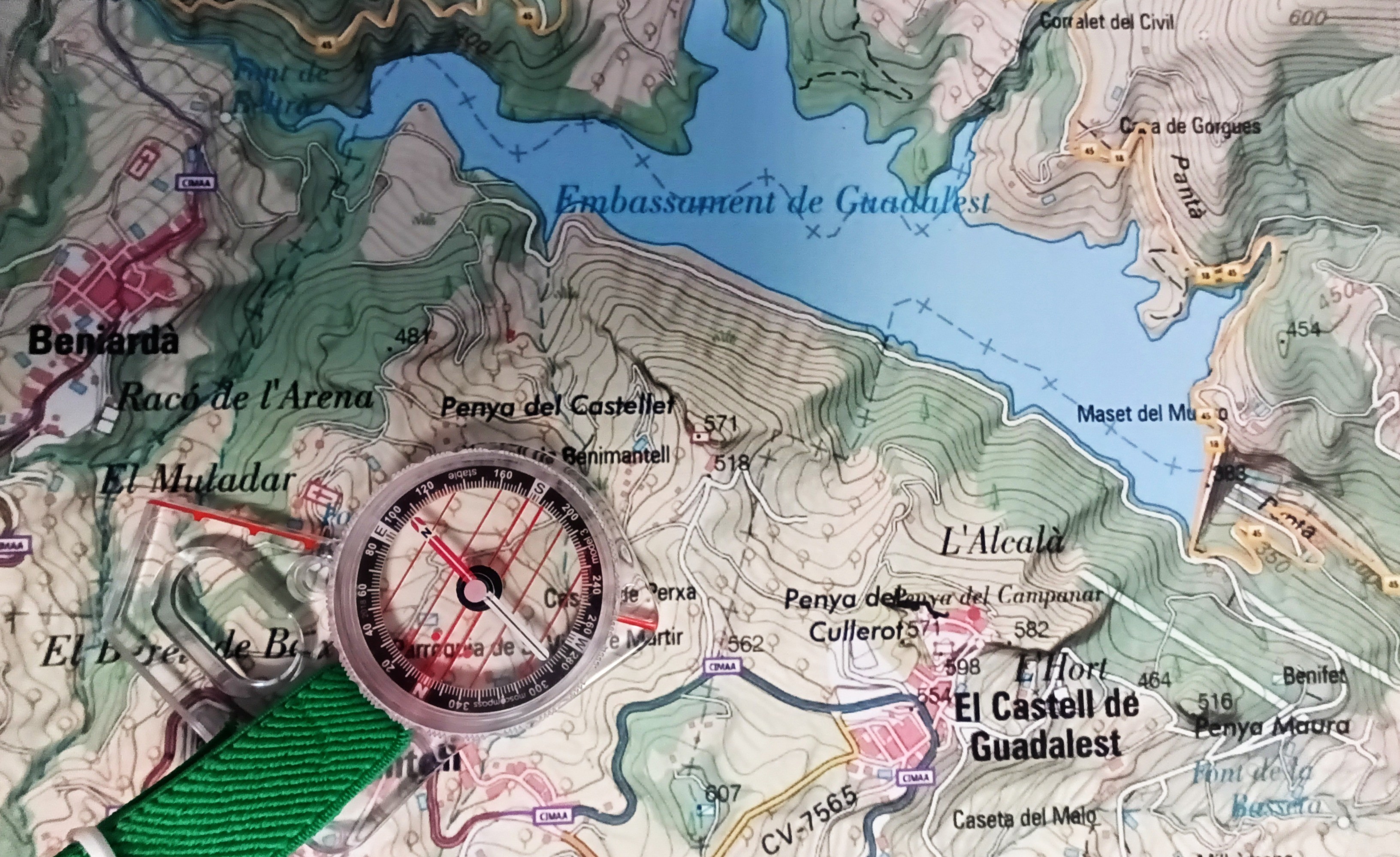 Mapa y Brújula